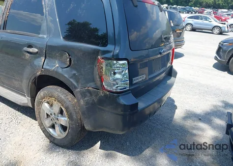 2009 Ford Escape Xlt из США, поврежденный, VIN 1FMCU93799KD06092